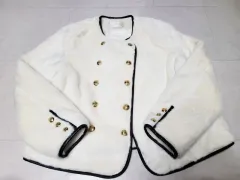 JULL LOG(ジュローグ) アイボリー白 フェイクファー ダブルボタン クロップドファー ジャケット MYR