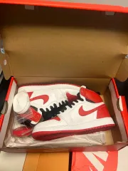 ナイキ UK4 (新品)