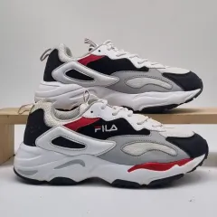 FILA(フィラ) レイトレーサー スニーカー 250_