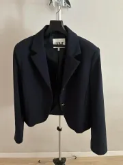 ネイビー クロップドジャケット