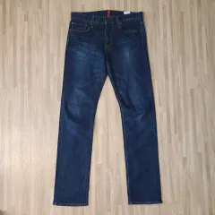 31) ユニクロ メンズ デニム