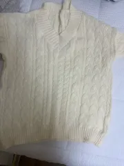 アイボリー ケーブル編み 長袖 ニット