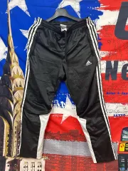アディダス 黒白 ワイド トレーニングパンツ XL105
