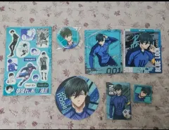 (手数料含む)ブルーロック 糸師 凛 28巻 特典 バッジ ステッカー まとめ 出品