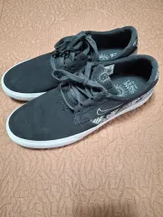 270 NIKE SB シェーン O'NEILL ブラック スニーカー 運動靴 2230