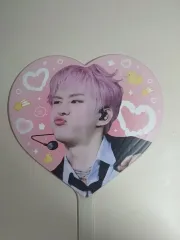 NCT(エヌシーティー) 127 ジョンウ(JUNG WOO) キム・ジョンウ(KIM JUNG WOO) うちわ 出品