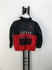 NIKE(ナイキ) ジョーダン アノラック ウィンドブレーカー ジャケット キッズ 6 7 税金
