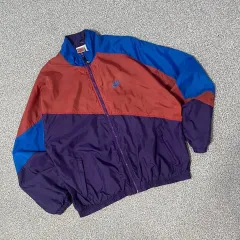 ナイキ ウィンドブレーカー ジャケット