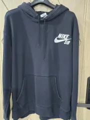 Nike(ナイキ） フード付きTシャツ