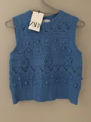新品 ZARA(ザラ) 刺繡 ニット ベスト