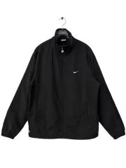 ナイキ ウィンドブレーカー