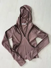 EXE のセットアップ スリット リブ トップス