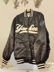 ニューヨーク・ヤンキース 野球 アウター ブラック