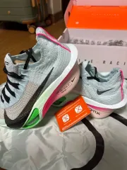 ナイキ アルファフライ3 235新品