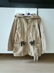 ベージュ 女の子用ジャケット 110