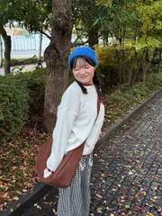 yolo ヨロ ニット/セーター S アイボリー ニット ワンポイント ミドル丈 長袖 クルーネック(丸首)