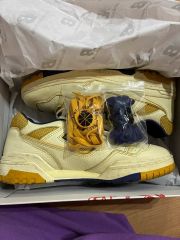 エメレオンドレ ニューバランス 550