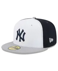 ニューエラ メンズ アクセサリー 帽子 New Era Mens NavyGray New York Yankees 2025 MLB Clubhouse 59FIFTY Fitted Hat Navy Gray グレー