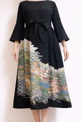 着物リメイク ワンピース ドレス 黒留袖 正絹 友禅 作家物 落款 風景花文