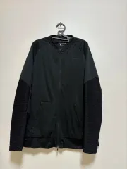 ナイキ エアロレイヤー ブラック ジャケット