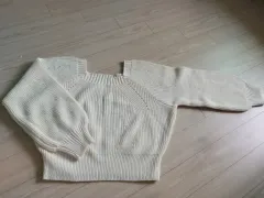 Sサイズ アイボリー ニット スクエアネック バルーン袖