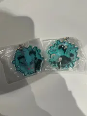 伊藤潤二 x サンリオ アクリル キーホルダー まとめ