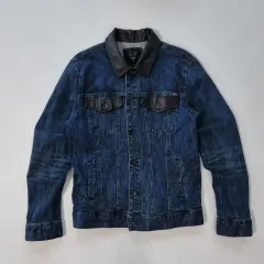 GUESS デニムジャケット
