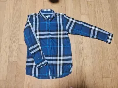バーバリー キッズ 長袖シャツ (ブルー チェック) 10Y140