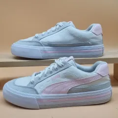 プーマ Classic ピンク スニーカー 240