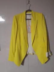 SOLEZIA 黄色 ブレーザー ジャケット 新品