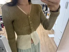 新品) バイカラー Vネック ゴージ ニット