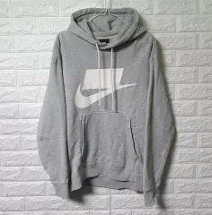 ナイキ フード付きTシャツ 出品