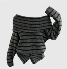 新品 オフショルダー ボタン ニット 出品