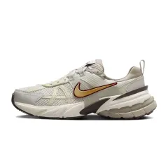 ナイキ V2K ラン レディース ランニングシューズ スニーカー Jogging FD0736-102