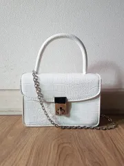 チェーンバッグ 新品