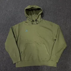 ナイキ ACG プルオーバー カーキ フーディー