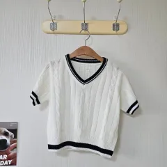 Vネック バイカラー クロップド ニット