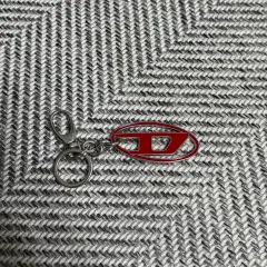 DIESEL キーホルダー レッド