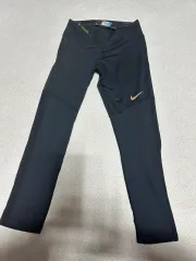 ナイキ ブラック レギンス 新品 -075