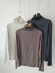 ボーダー柄長袖タートルネックTシャツ 白/ブラウン/ブラック