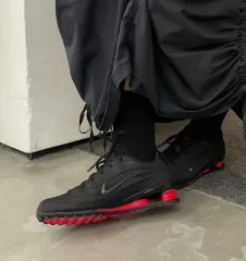 ナイキ ショックス ユニバーシティ z 245 (最終値下げ