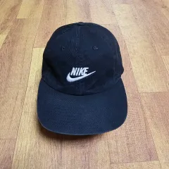 ナイキ正規品ベースボールキャップ