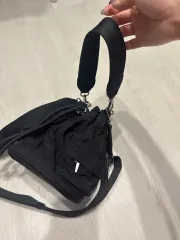 ZARA 巾着バッグ ブラック