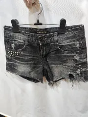 スカル スパンコール 鋲 装飾 ブラックジーン デニム ショートパンツ M sr4