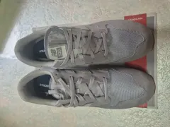 新品 New Balance(ニューバランス) 520 これらはスニーカーです