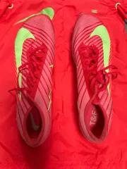 NIKE(ナイキ) マックスフライ 2 （ 285 ）