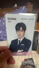 TXT スビン KUNDAL クンダル 社員証 IDカード