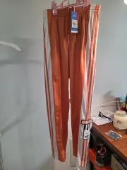 アディダス オレンジ色 トラック ズボン XS gn2963
