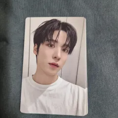 ATEEZ（エイティーズ・アチズ）トレカ アルバム トレカ ユンホ