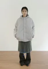 グレー フード ダウン